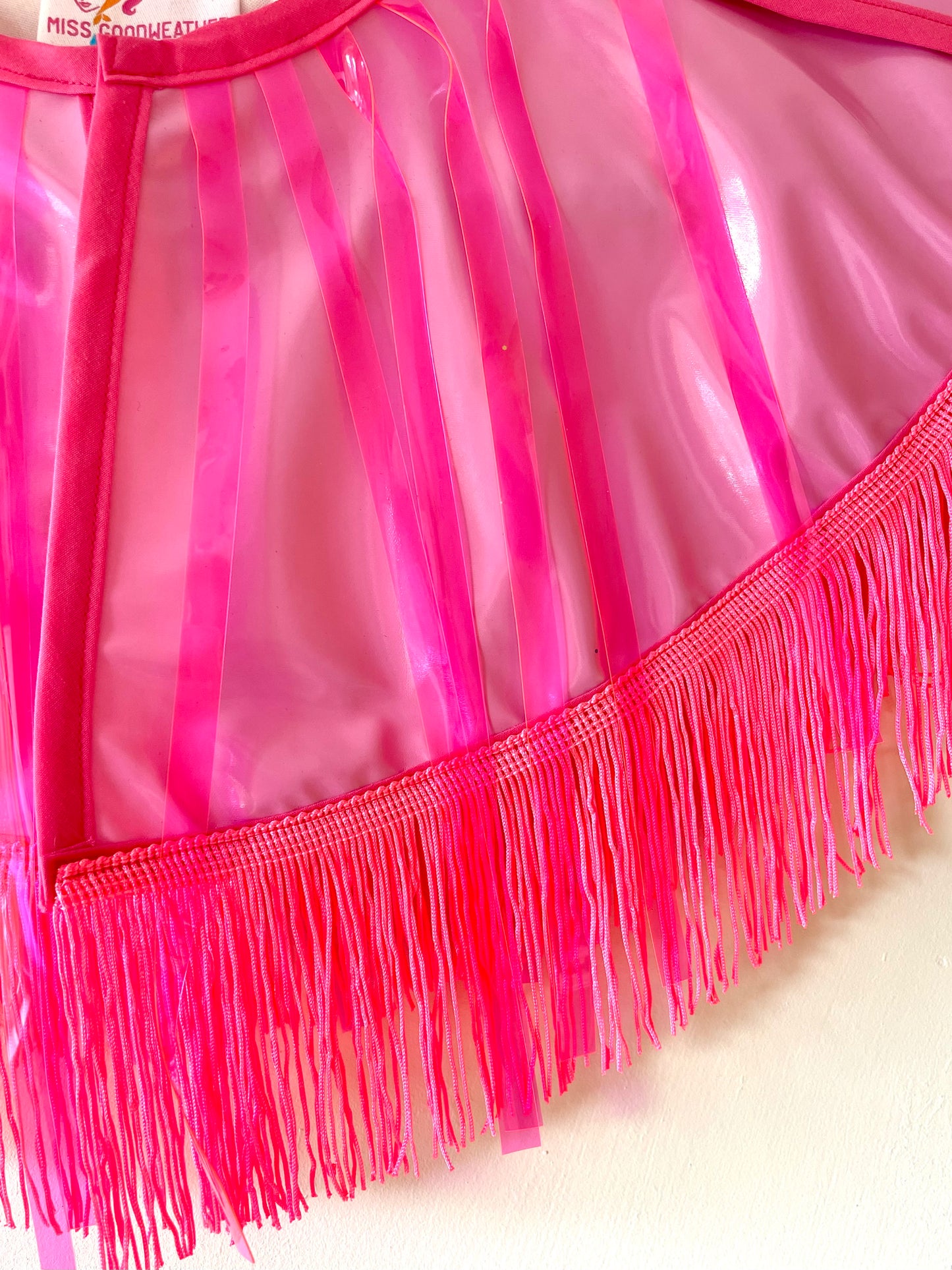 TASSLE CAPELET : The Pinks