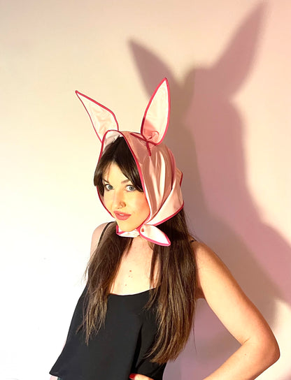 HEY BUNNY! Waterproof hoodlet: Blush pink