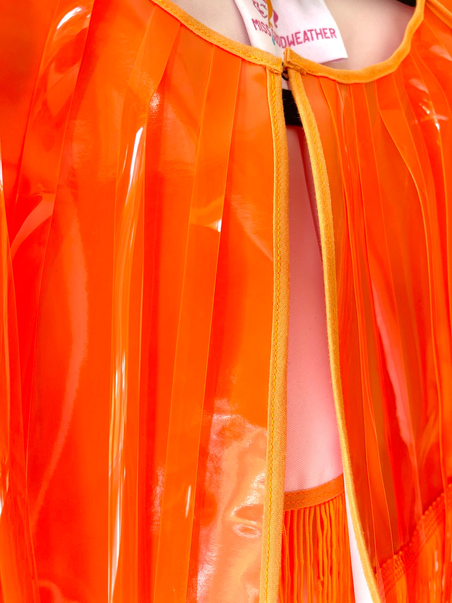 TASSLE CAPELET : Juicy Orange