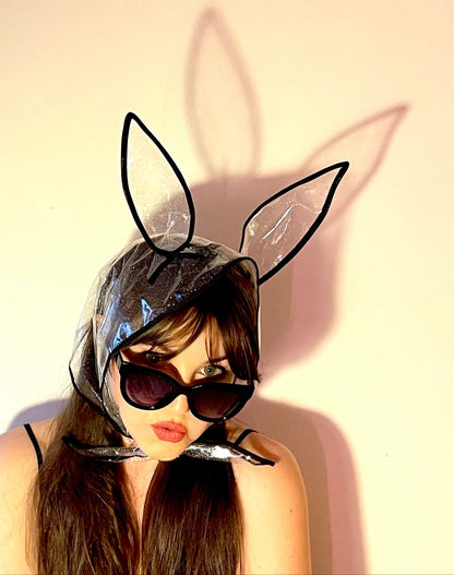 NUDIE BUNNY Hoodlet: Black