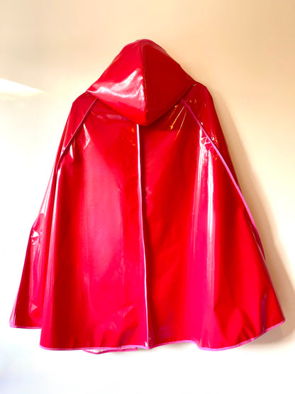 ENVELOPE Long cape: Red/ Bubblegum pink