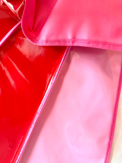 ENVELOPE Long cape: Red/ Bubblegum pink